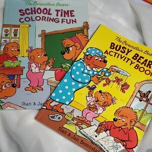 The Berenstain Bears Coloring and‎ Activity Book Set